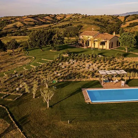 Villa Poggio Tamantino, Con Piscina In Maremma
